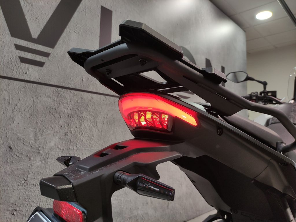 0a778c23a4cbc990cddd981efefde7de