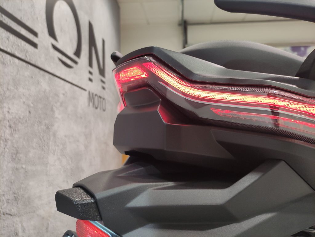 290225fd7f620609a719e206d1a40431