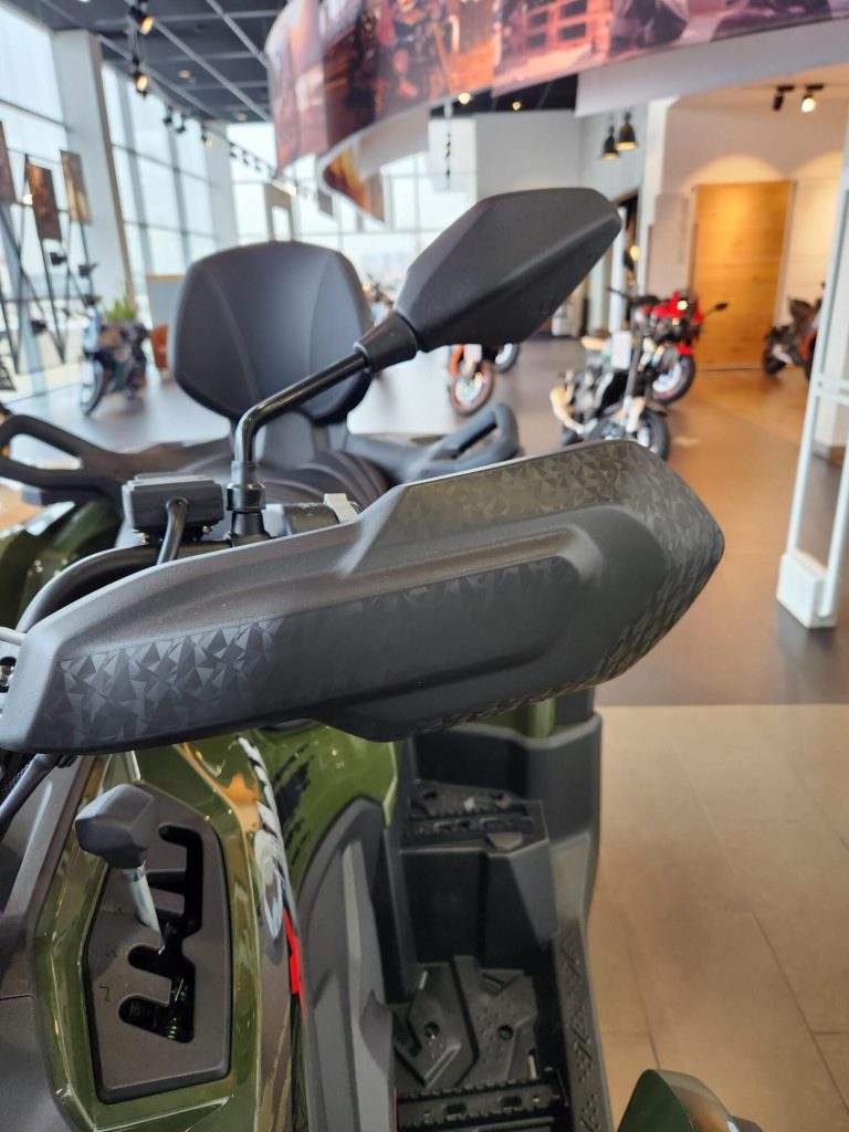 2fac81191d12145fed91c8fc6190f6a9