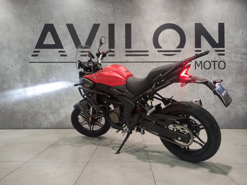 39fc1f8acd139f8b92ba00d76b95c422