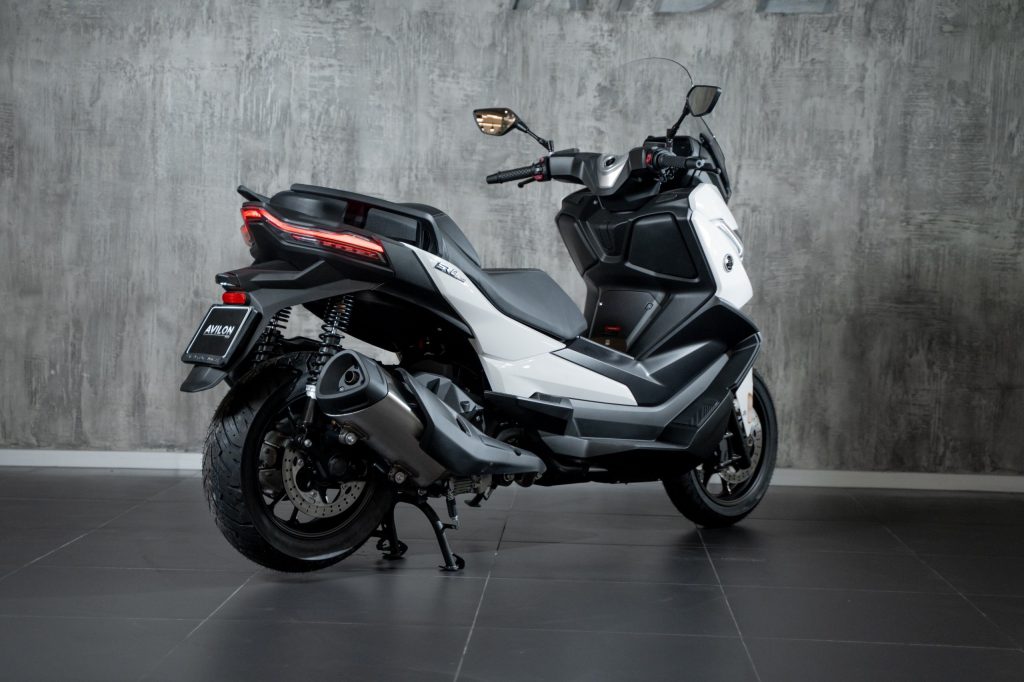 50da8a38848fee64f30cfe337a9b41b9