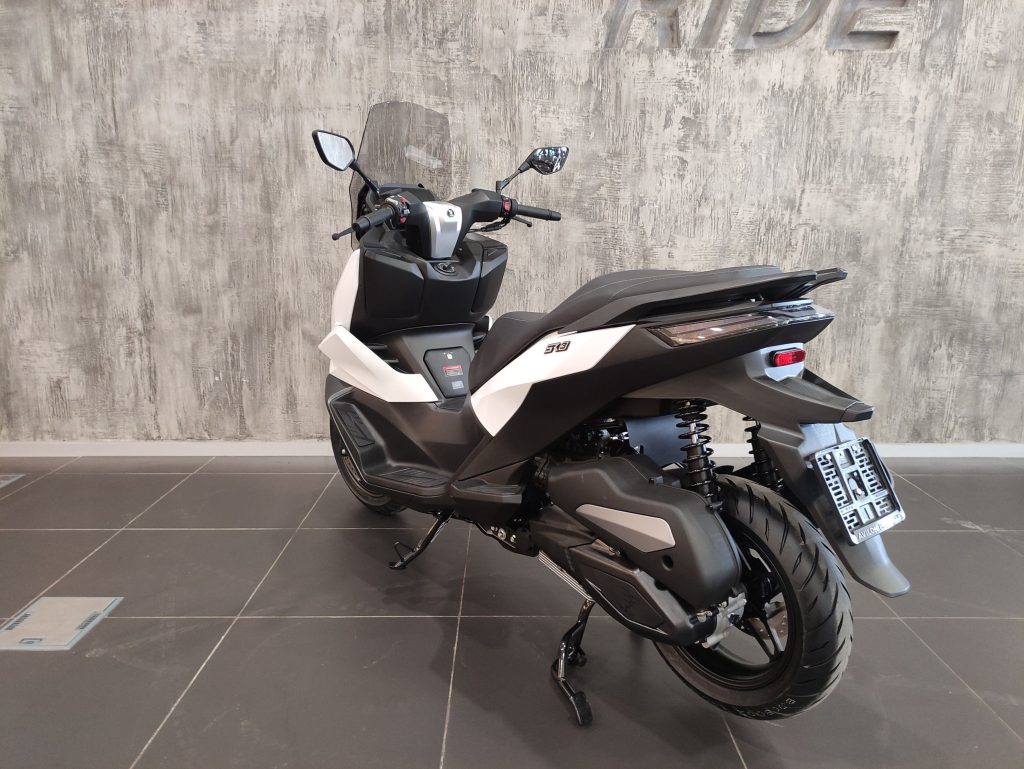 7e727b9f365c07e8eed1e72badb01a07