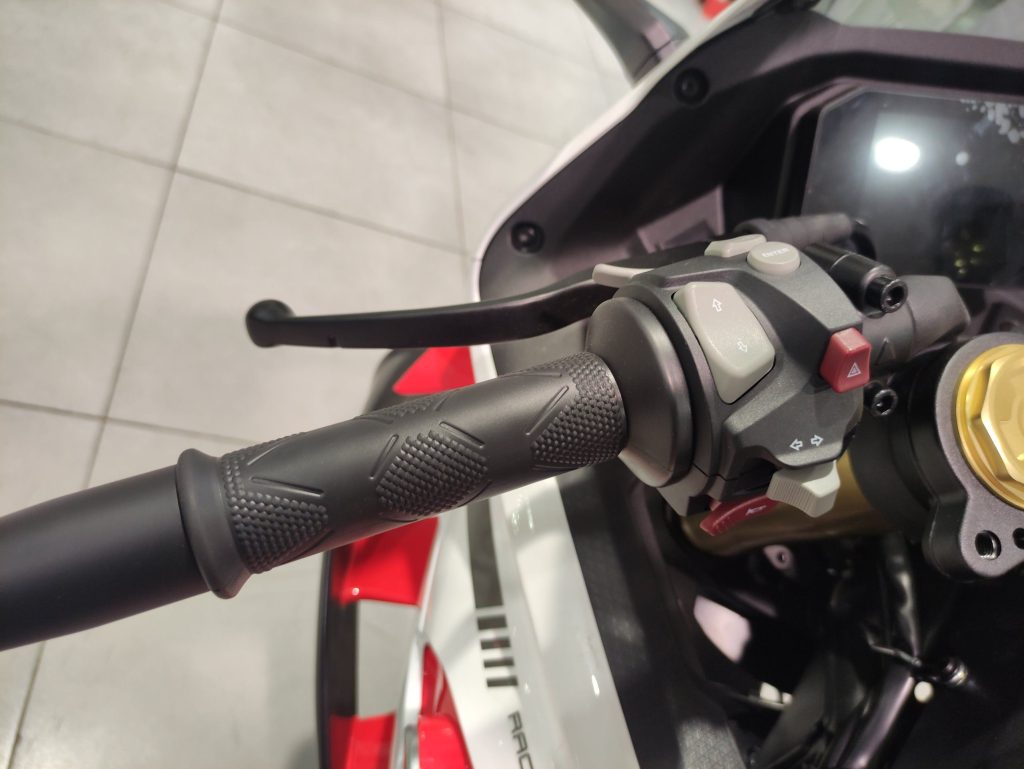 b9ffe32f406b2d717037cf66baa9da92