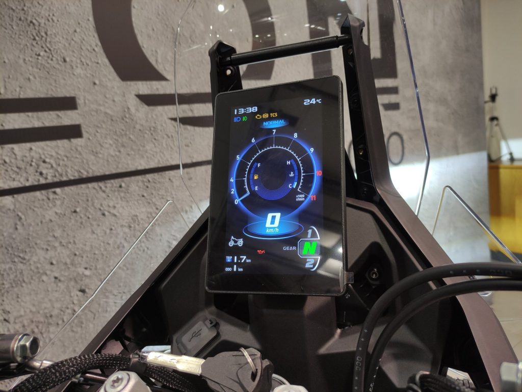 e04791d87a062a26fd7a36ed5b2f41ac