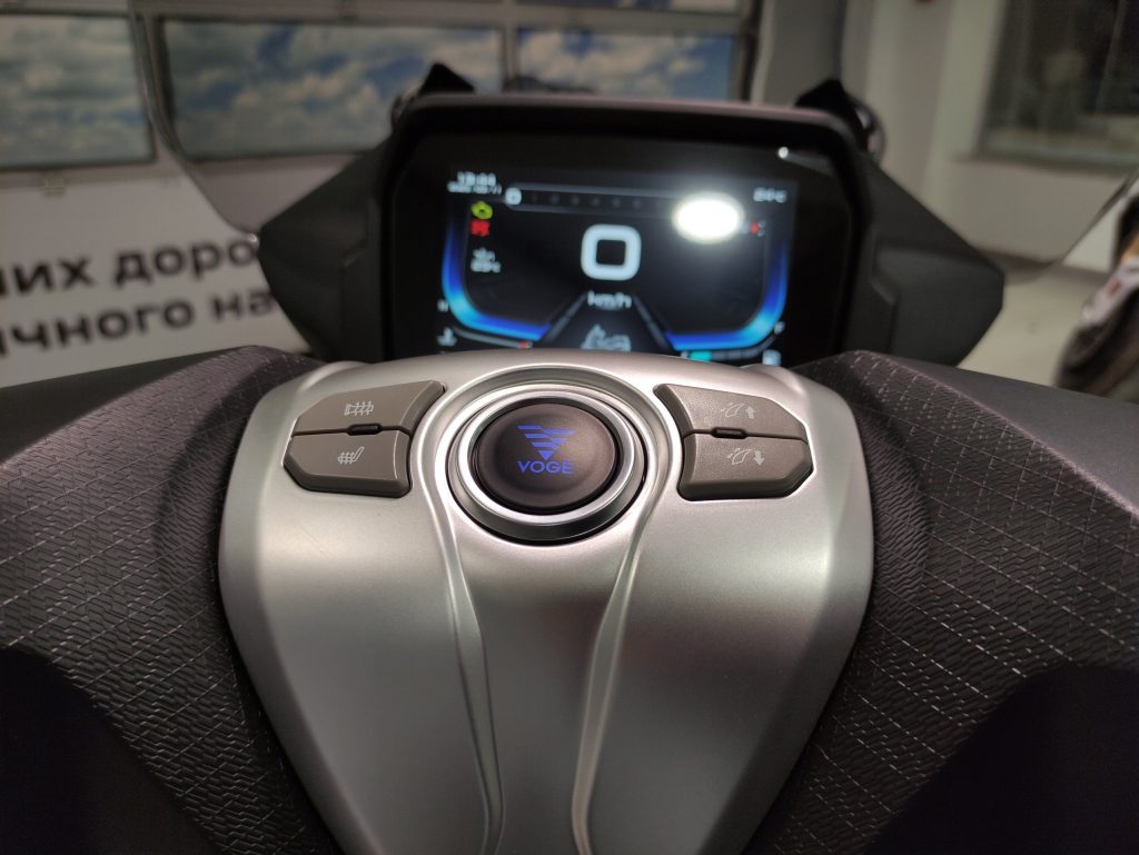 f0d5c0eeb9c4e4cced5fb7242c8d8526