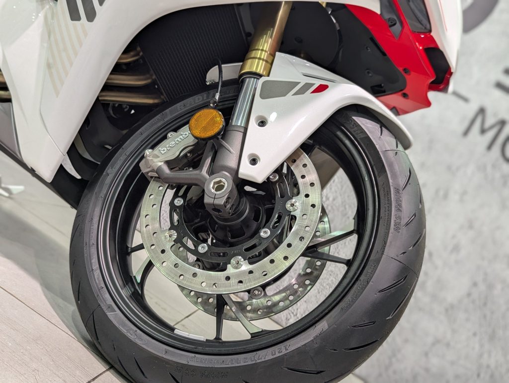 f30e2501a4c74635e80db7ea555e9bdb